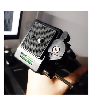 Placa universal de liberación rápida para trípode (41 × 41 mm)